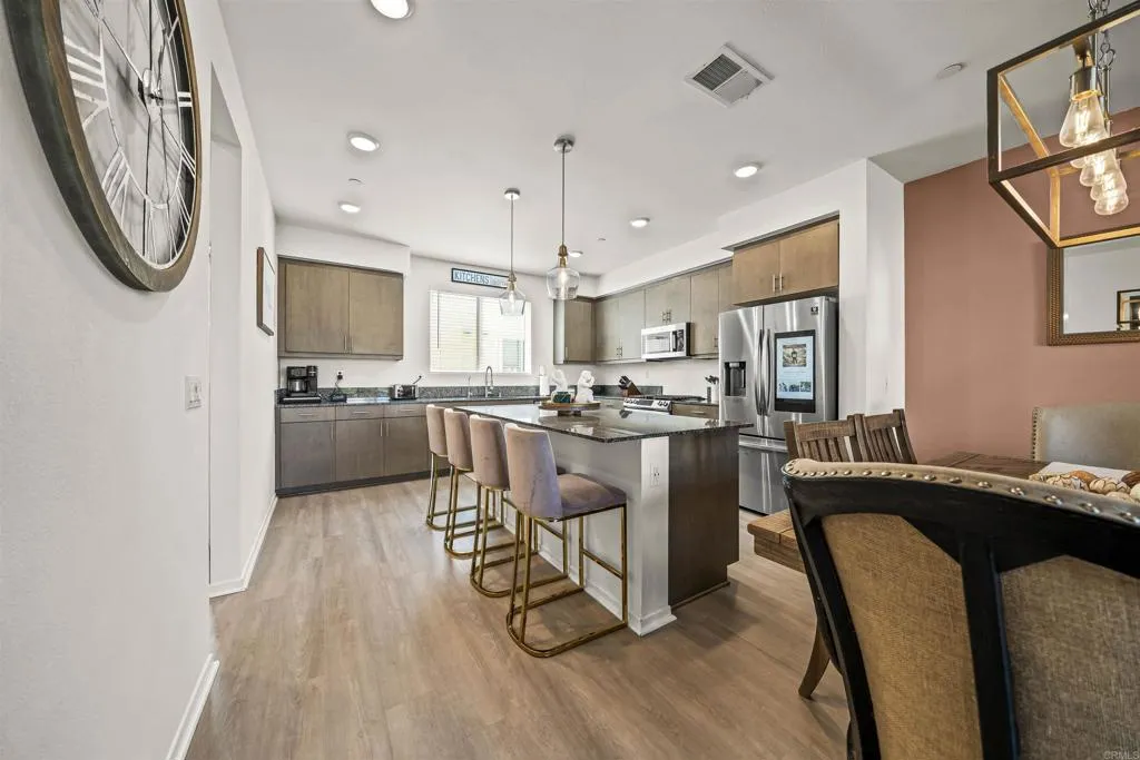 5208 Surfwalk Way 153, San Diego, California 92154 home-pic-8